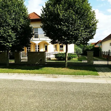 아파트 Abigel Thermal Bük